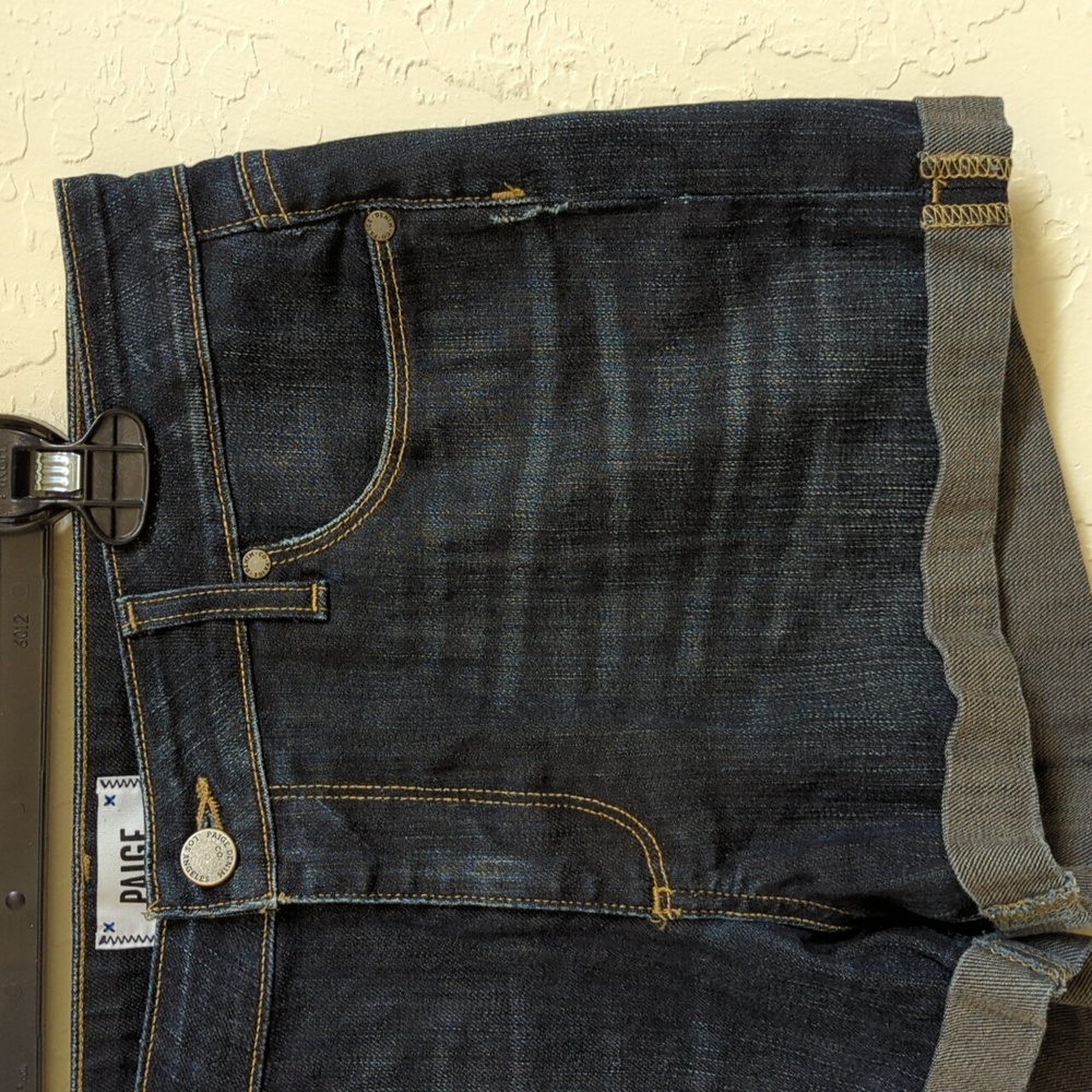 PAIGE Dark Wash Jimmy Jimmy Double Rolled Hem Jean Shorts Size 30 - Picture 3 of 9